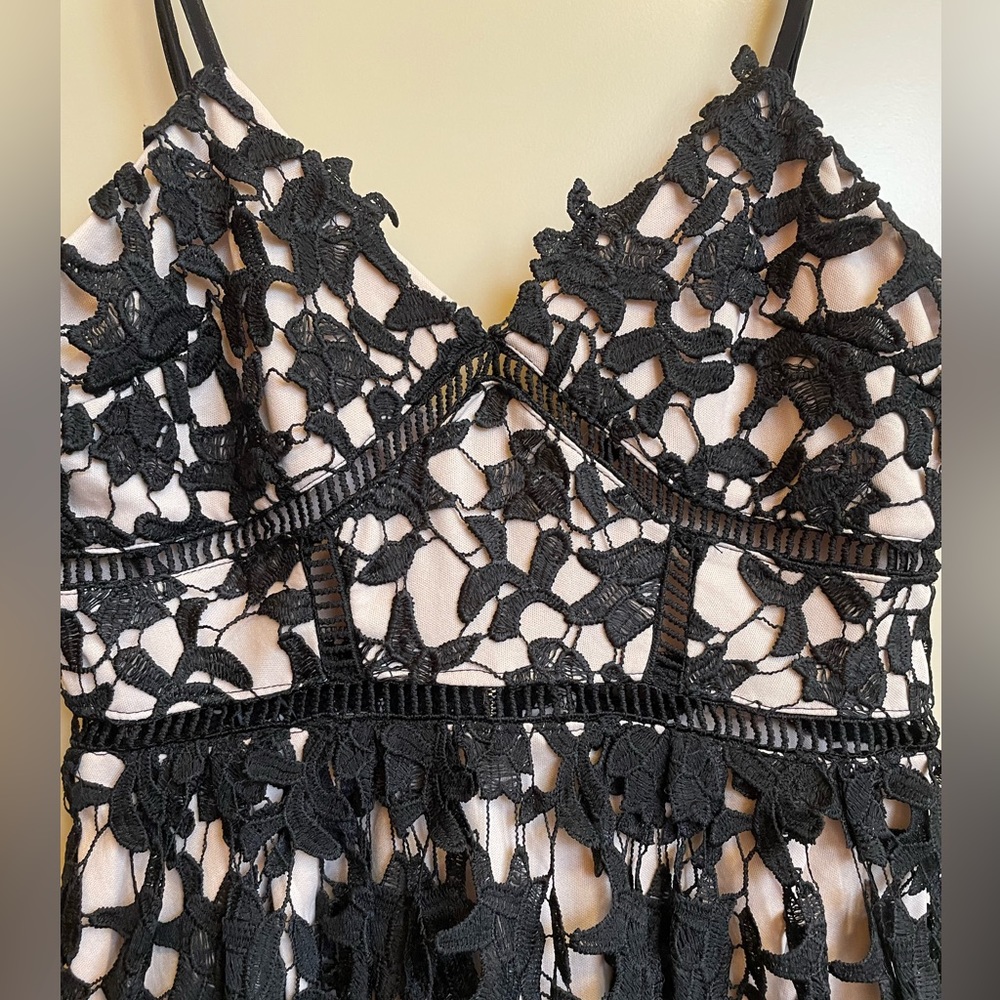 INA Dress - Picture 2 of 7